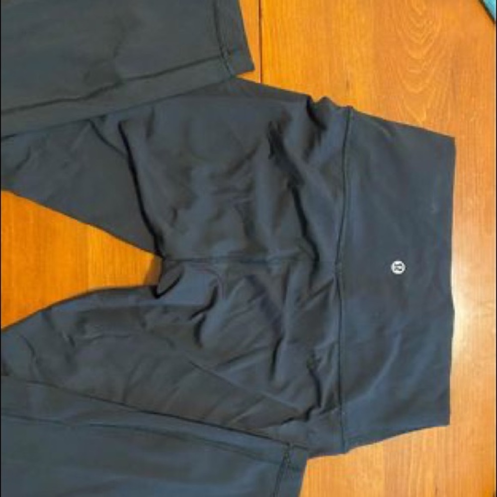 7/8 length high rise black wunder under leggings